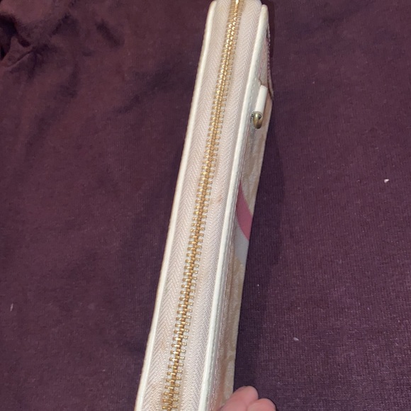 Coach Heritage Signature Wallet Pink Khaki Stripe Zip Wallet 8”x4” - Picture 12 of 15